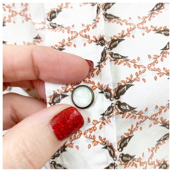 Fossil Button Down Floral/Bird/Vine Print White/Brown Long Sleeve Shirt - Picture 3 of 7